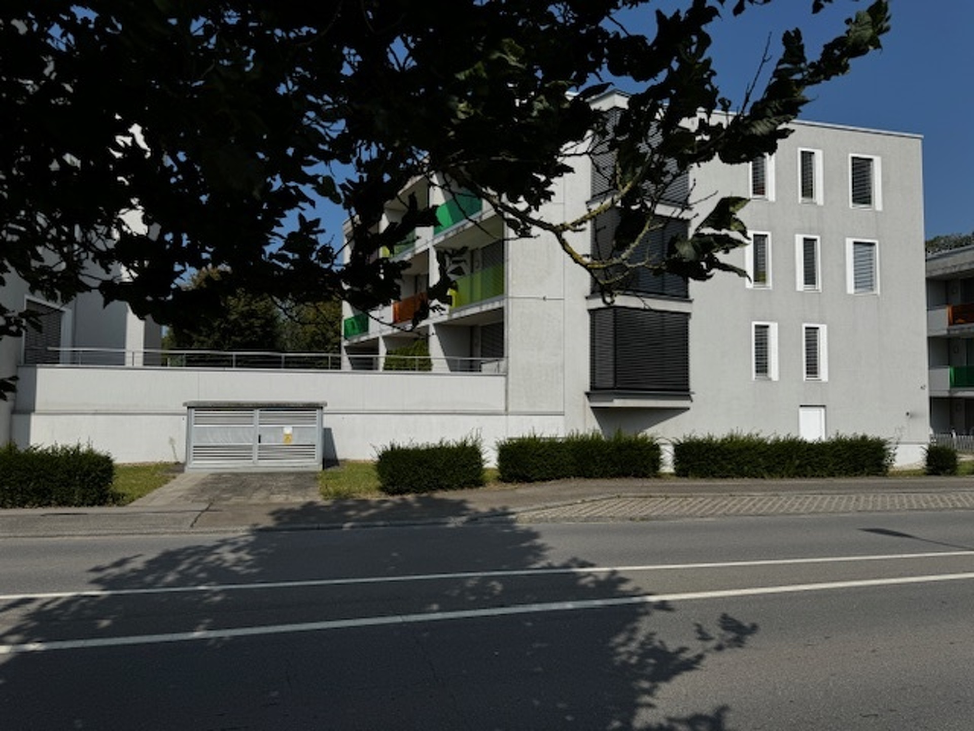 Garage — Senningerberg - photo 2